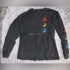 Men’s XL PAC Sun grey long sleeve shirt - with yin yang designs on front